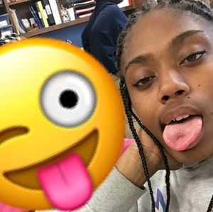 Meet your Posher, Destiny